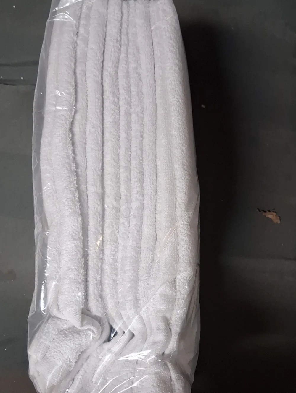 NWT Martex 7135392 Hand Towel, White, 16X27, Pk24